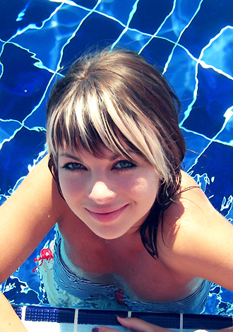 Russian bride Olga from Nikolaev