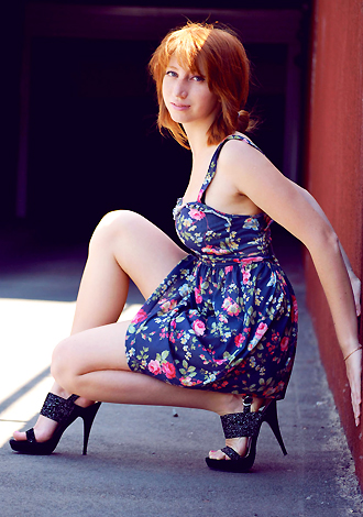 Russian bride Elena from Nikolaev