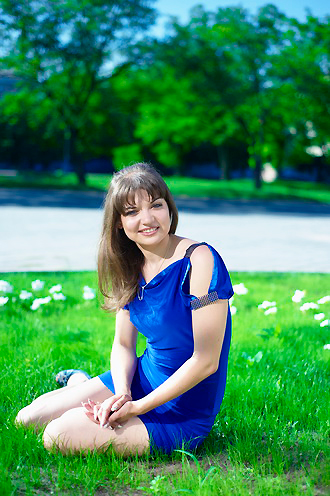 Russian bride Julia from Lugansk