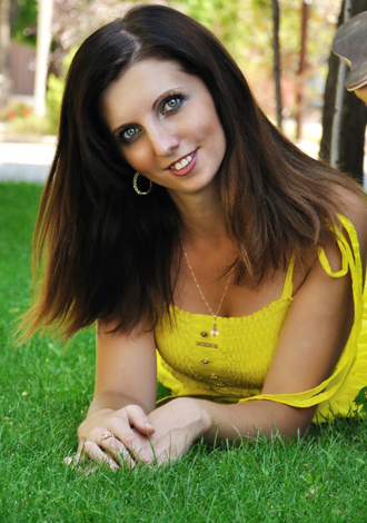 Single girl Anna 23 years old
