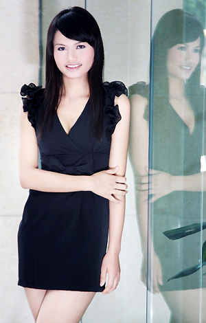 Russian bride LingCen from Nanning