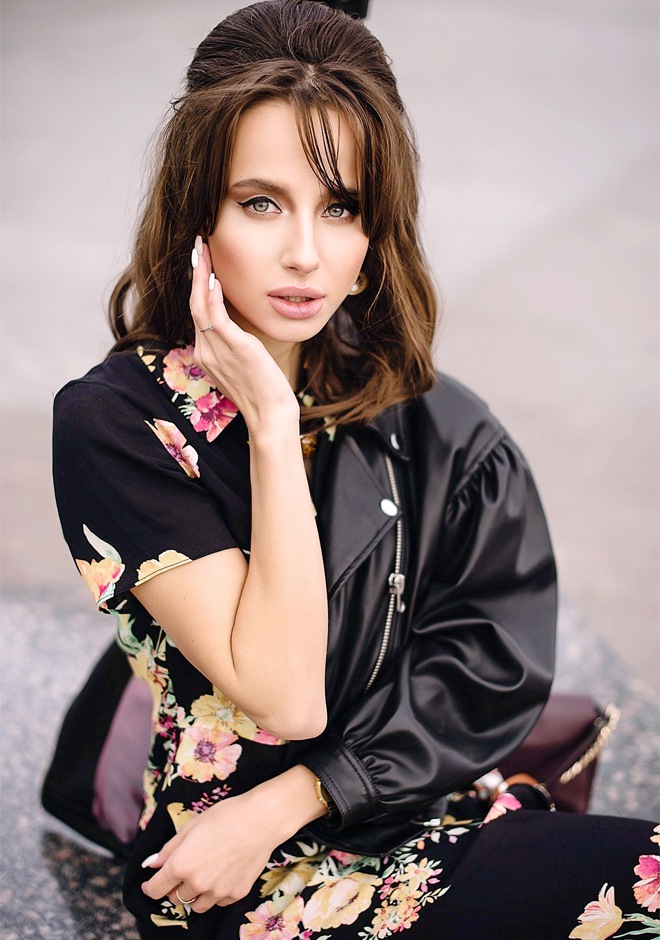 Russian bride Valeria from Donetsk