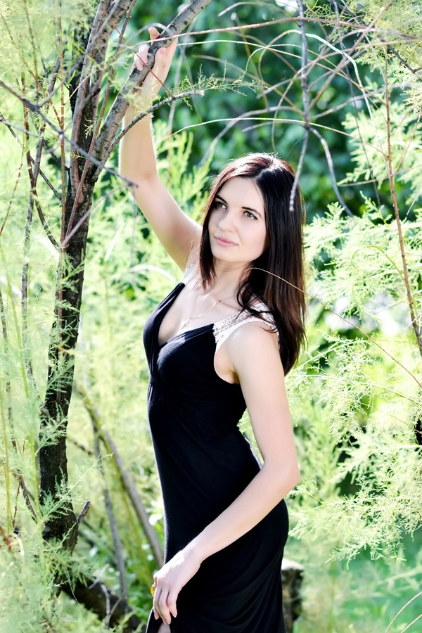 Single girl Julia 29 years old