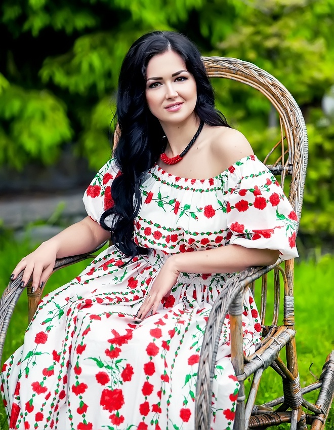Single girl Viktoria 28 years old