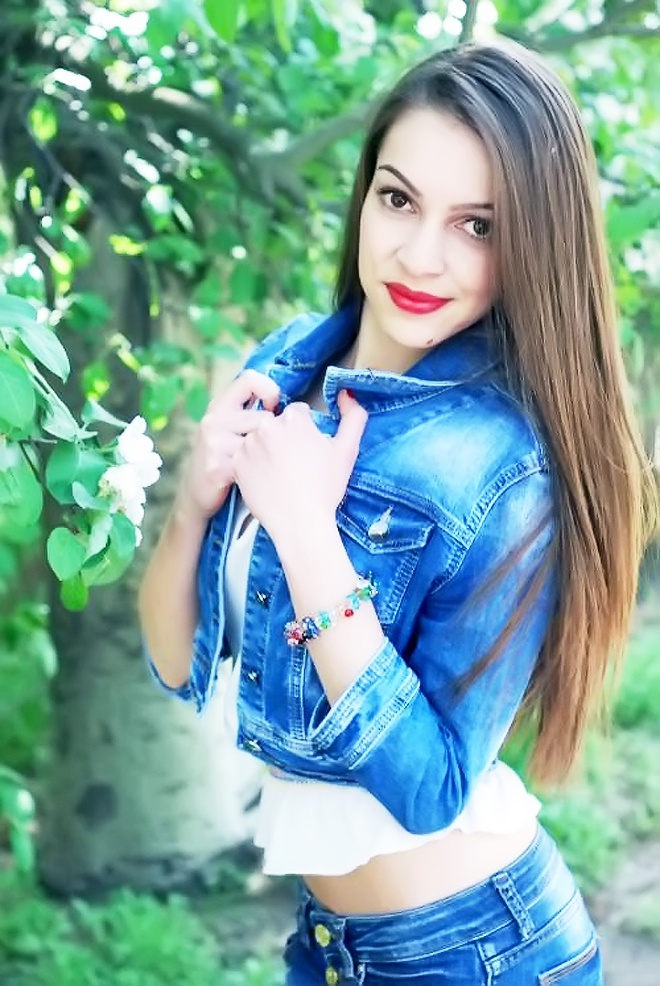 Single girl Anastasia 23 years old