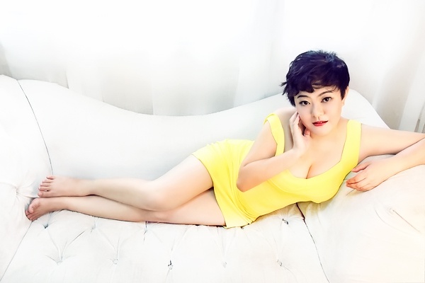 Single girl Jinyan (Joyce) 33 years old