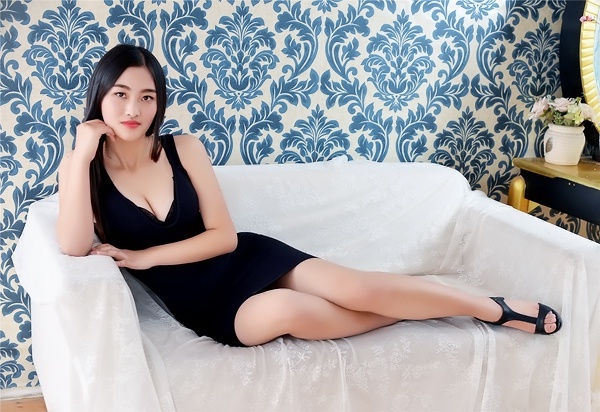 Russian bride SiQi (Clara) from Fushun