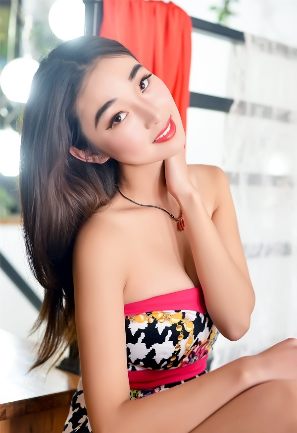 Russian bride Luyao (Martha) from Anshan
