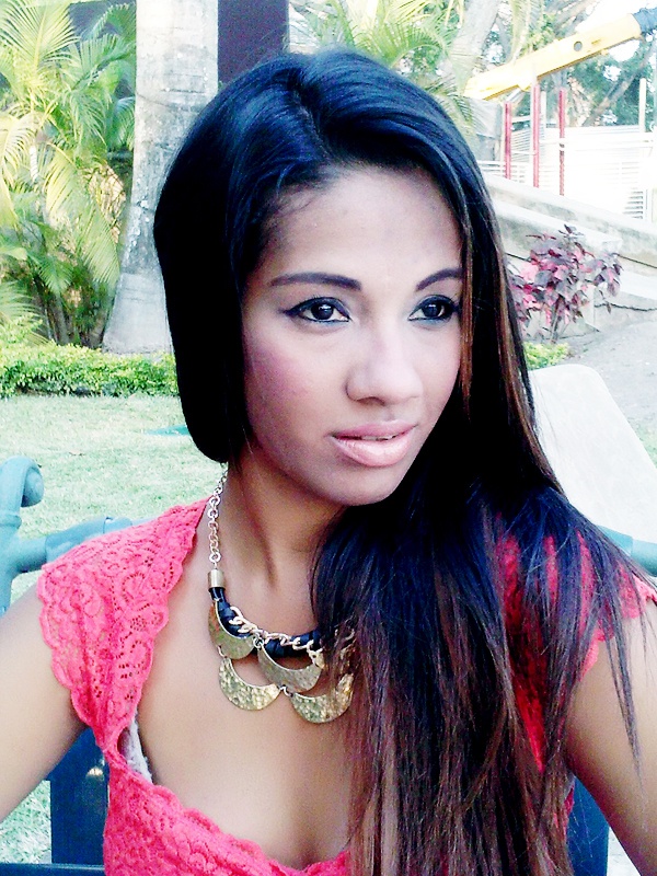 Single girl Mariangel 31 years old