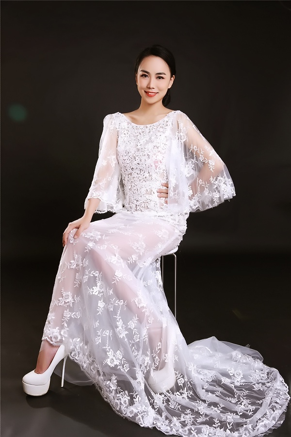 Single girl Yaqi 31 years old