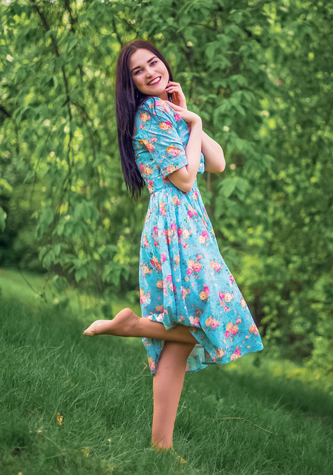 Single girl Evgeniya 23 years old