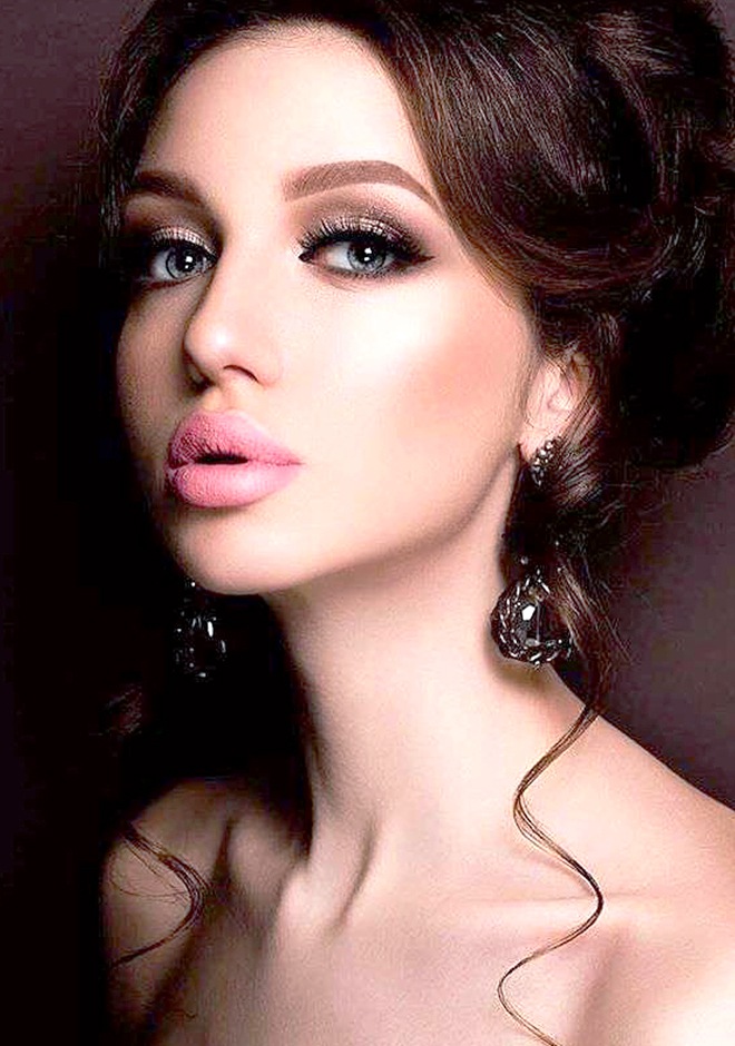 Russian bride Emilia from Minsk
