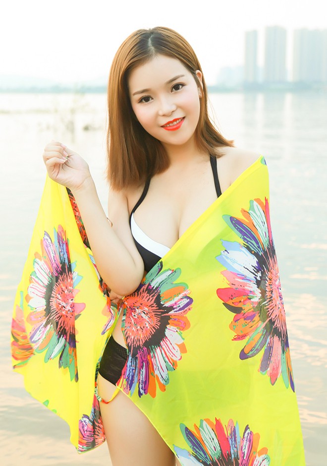 Russian bride Xuxuan from Changzhi